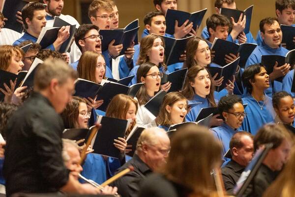 Choir during Mozart's Requiem